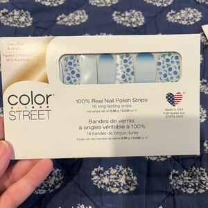 Color Street Blue and White Nail Strips Accessories